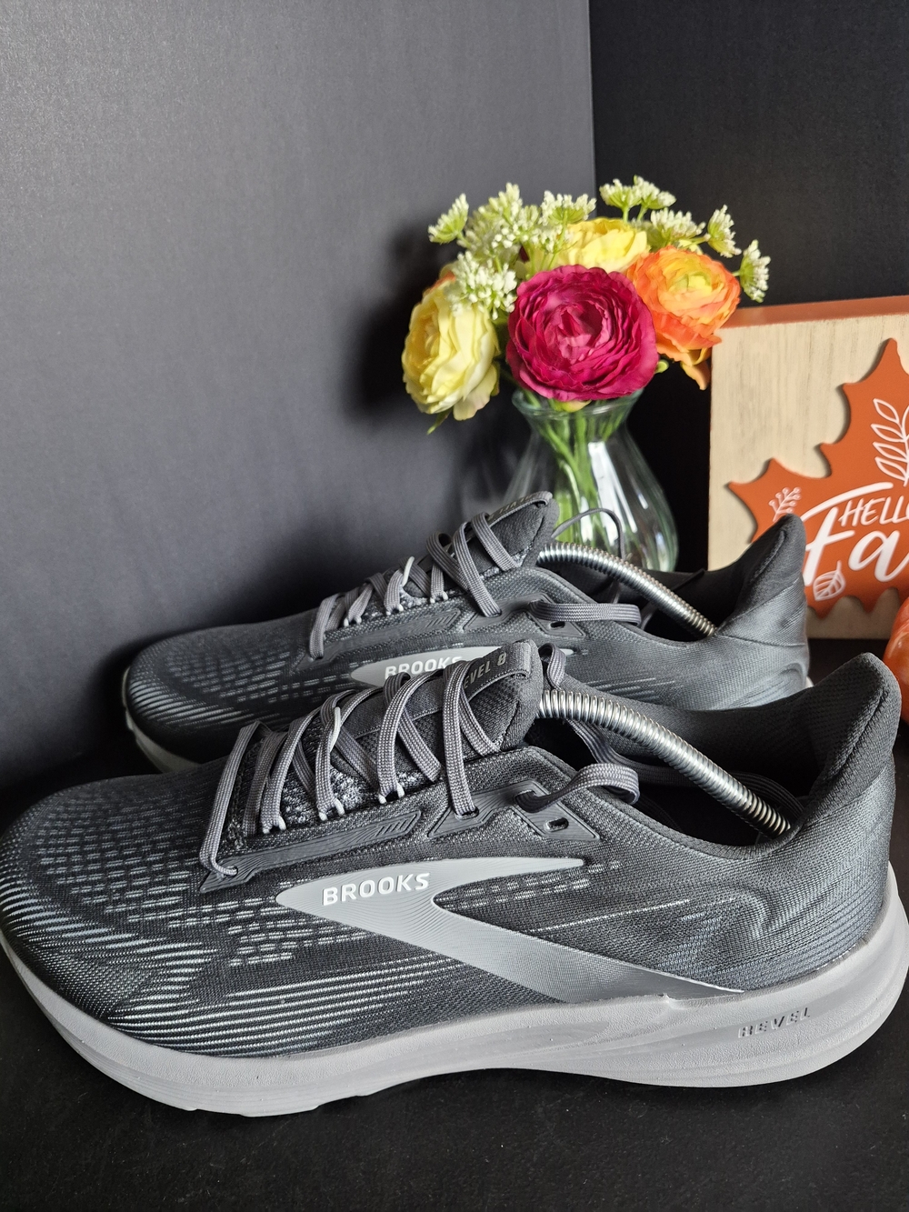 Brooks Men's Gray Running Shoes - Revel 5.New in Box! Size 13 2e